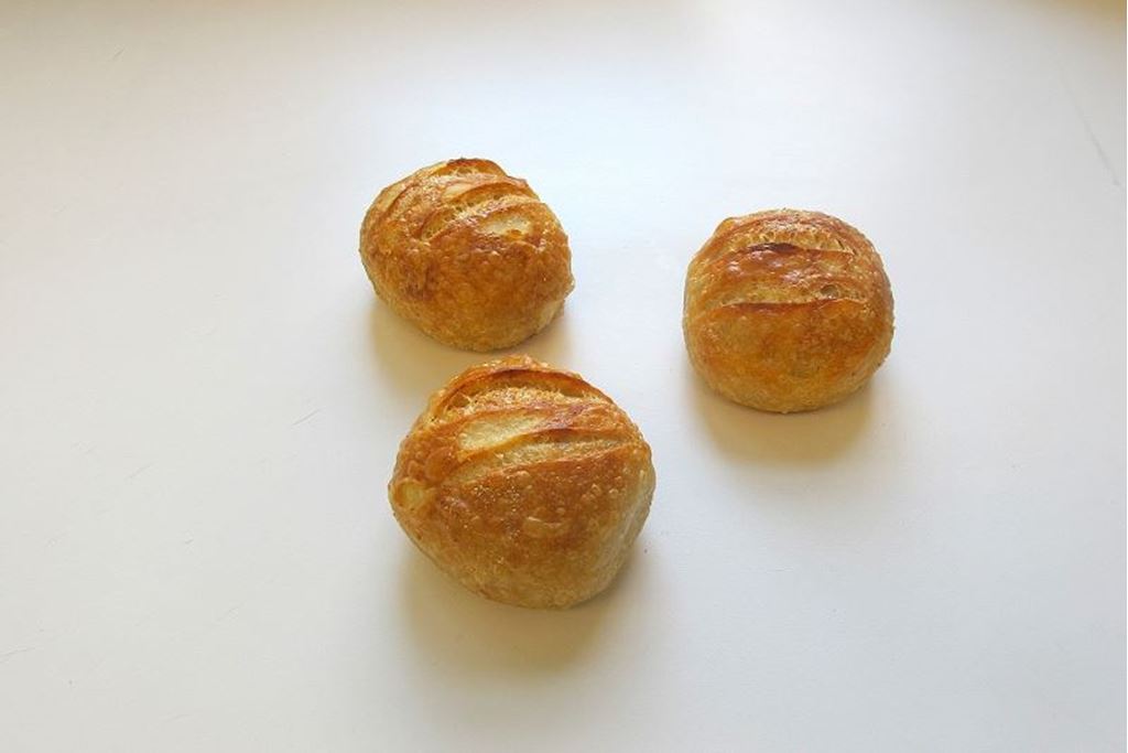 Picture of SF-style Sourdough Round Roll